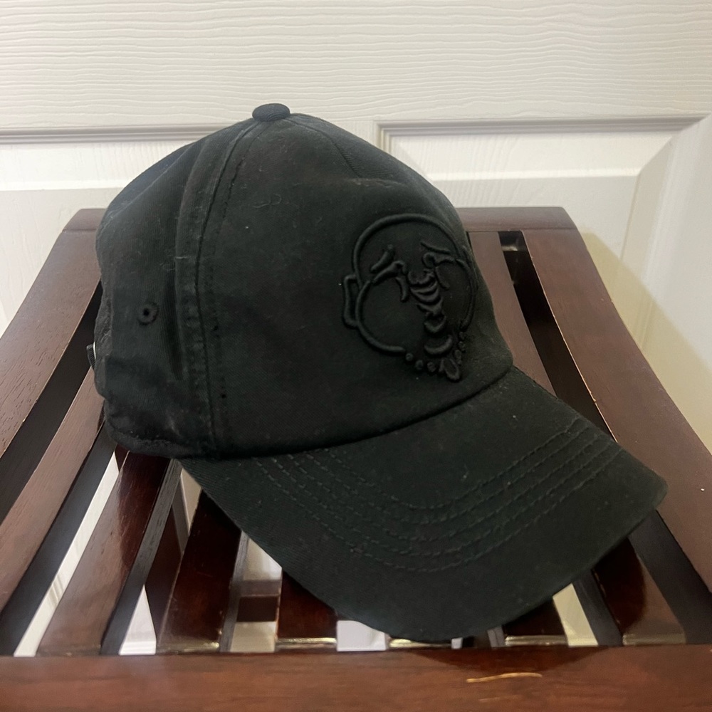 True Religion vintage black Buddha cap, OS